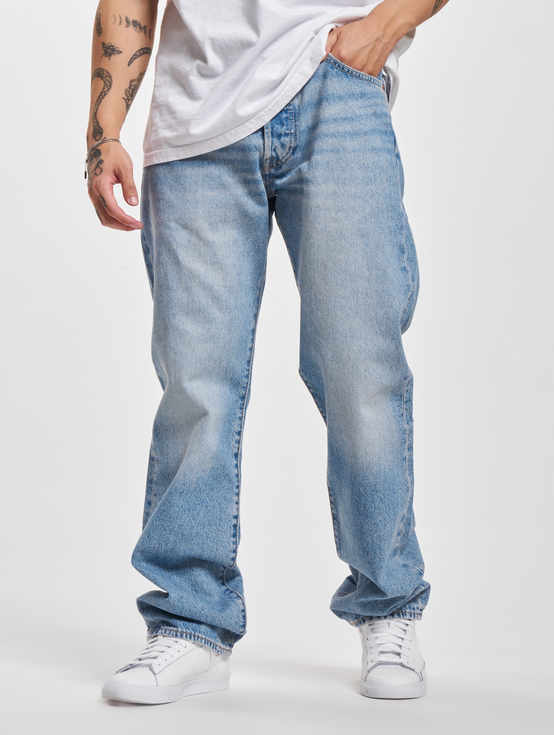 jeans-straight-fit-573pmg-1.jpg